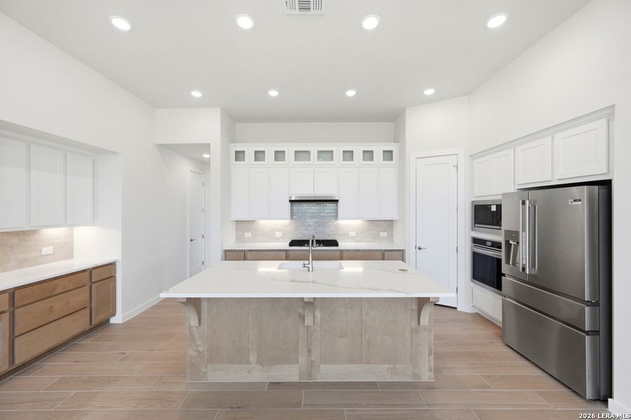 Furnished interior view inside a new home in Mayfair, New Braunfels (Image 6).