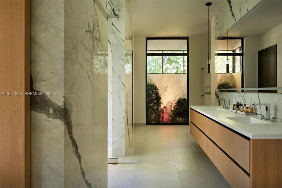 Furnished interior view inside a new home in , Pinecrest (Image 4).