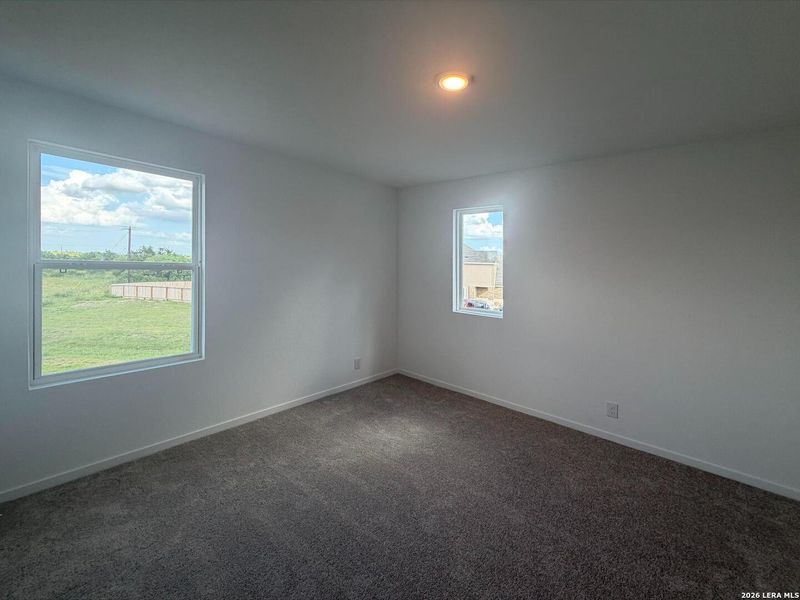 Spacious, unfurnished interior of a new home in Hennersby Hollow, San Antonio (Image 23). Spacious, unfurnished interior of a new home in Hennersby Hollow, San Antonio (Image 23).