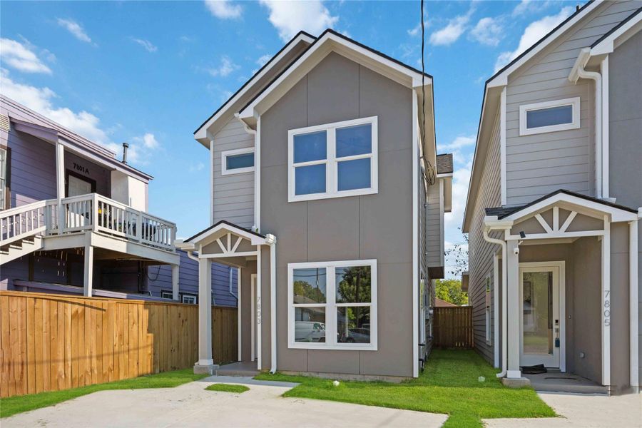 Exterior details and patio area of a home in , Houston (Image 16). Exterior details and patio area of a home in , Houston (Image 16).