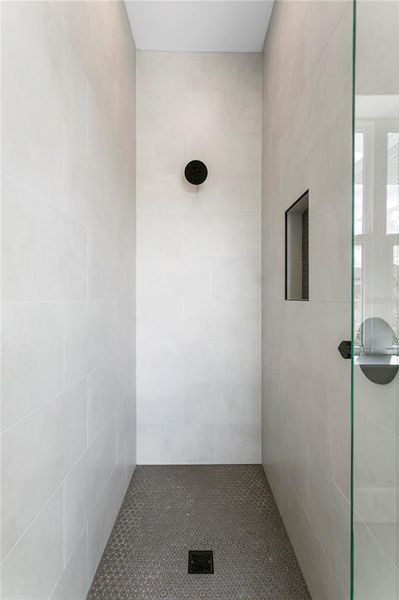 Close-up of interior finishes inside a home in , Tampa (Image 21).
