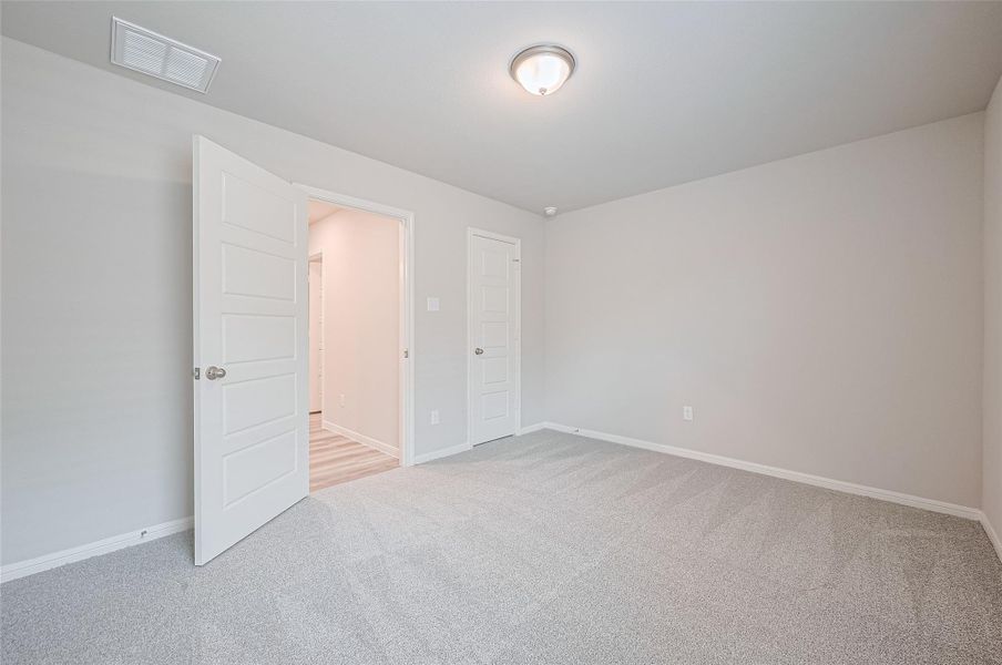 Spacious, unfurnished interior of a new home in Cypress Green, Hockley (Image 20).