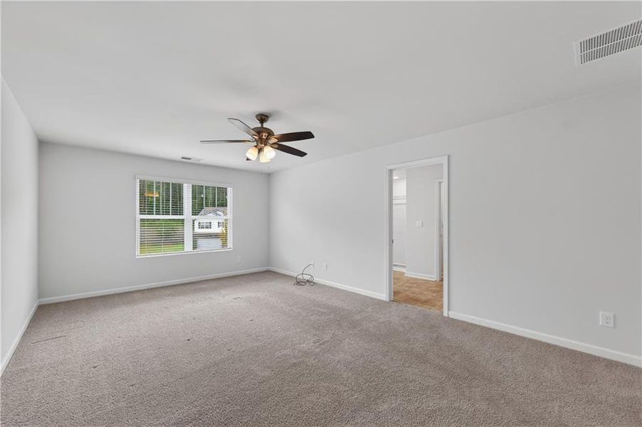Spacious, unfurnished interior of a new home in Glen at Kensington, Lithia Springs (Image 52). Spacious, unfurnished interior of a new home in Glen at Kensington, Lithia Springs (Image 52).