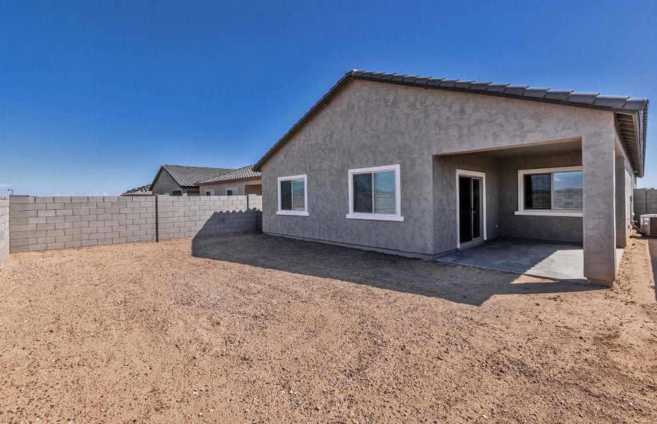 Exterior details and patio area of a home in El Rancho Santa Rosa, Maricopa (Image 4).