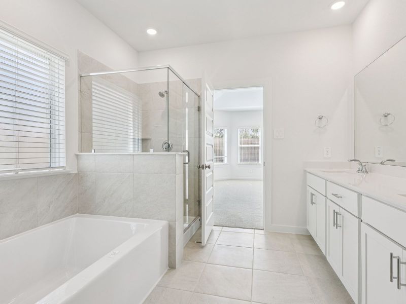 Furnished interior view inside a new home in Kingdom Heights, Rosenberg (Image 8).