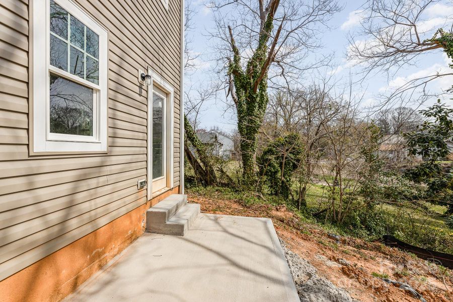 Exterior details and patio area of a home in , Statesville (Image 17).