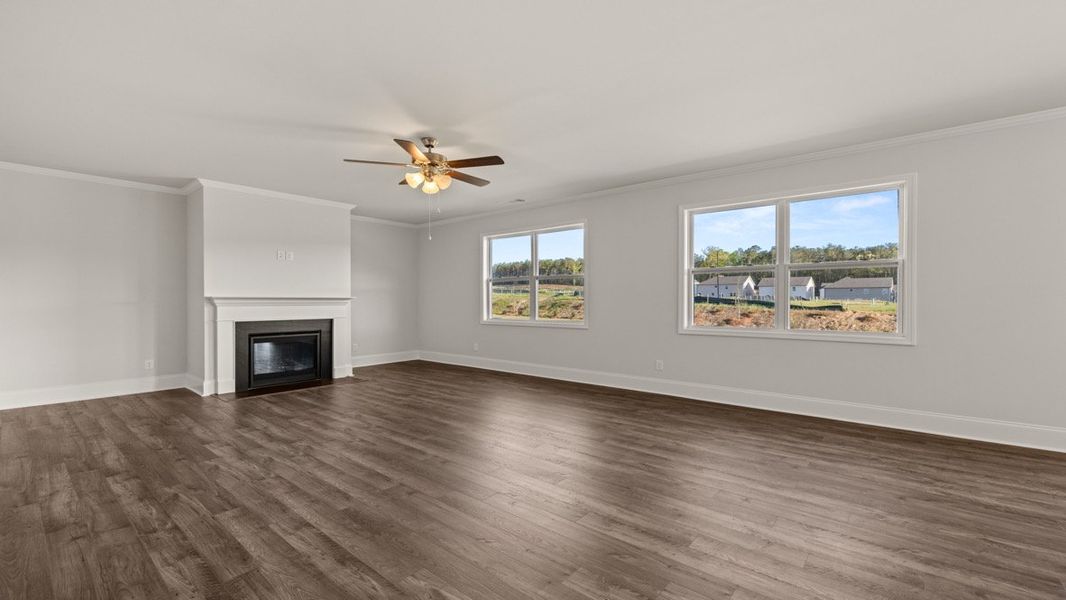 Representative unfurnished interior of a home built from the GRAYSON by D.R. Horton in Hamptons at Riverwood East, Dallas (Image 19). Representative unfurnished interior of a home built from the GRAYSON by D.R. Horton in Hamptons at Riverwood East, Dallas (Image 19).