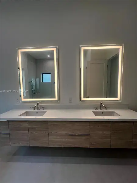 Furnished interior view inside a new home in , Hollywood (Image 12).