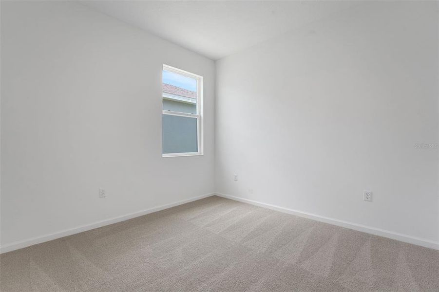 Spacious, unfurnished interior of a new home in Annabelle Estates, Winter Haven (Image 17).