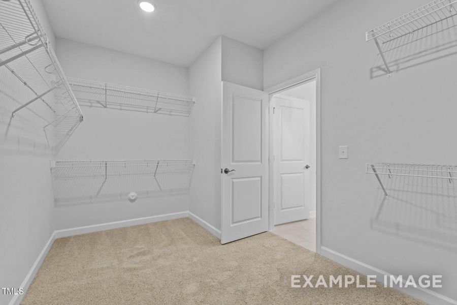 Image 32 of a home in Tobacco Road.