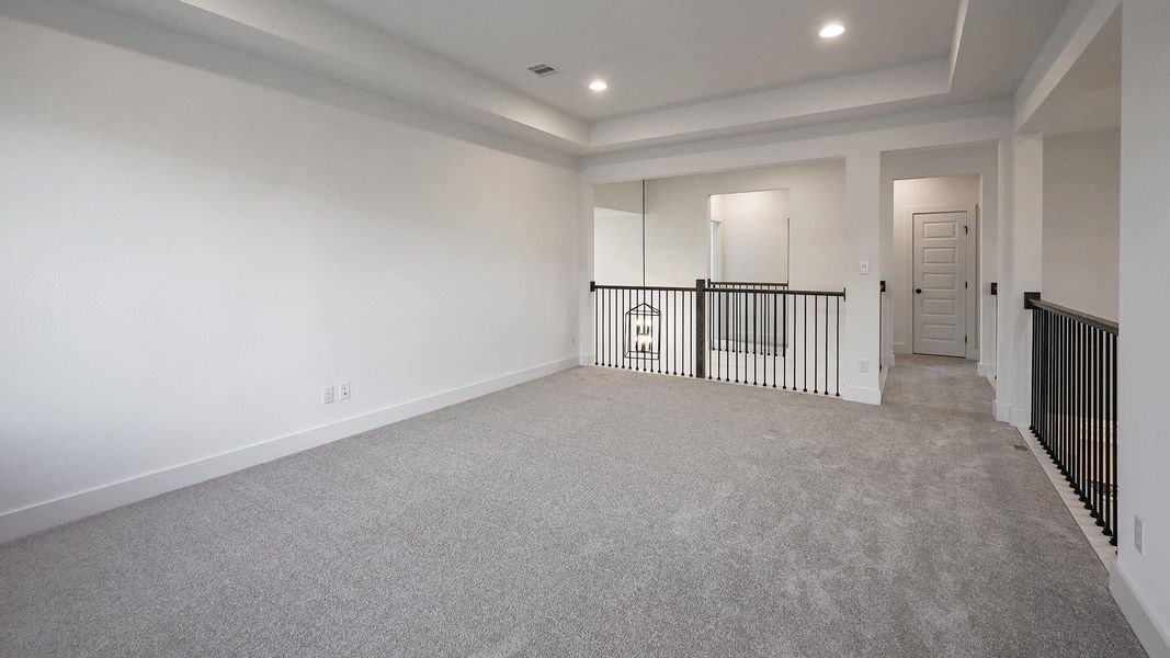 Spacious, unfurnished interior of a new home in Crosswinds, Kyle (Image 14).