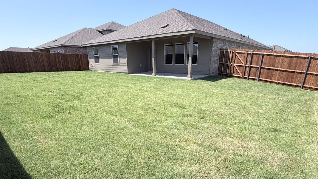 Exterior details and patio area of a home in Riverfield, Josephine (Image 17).