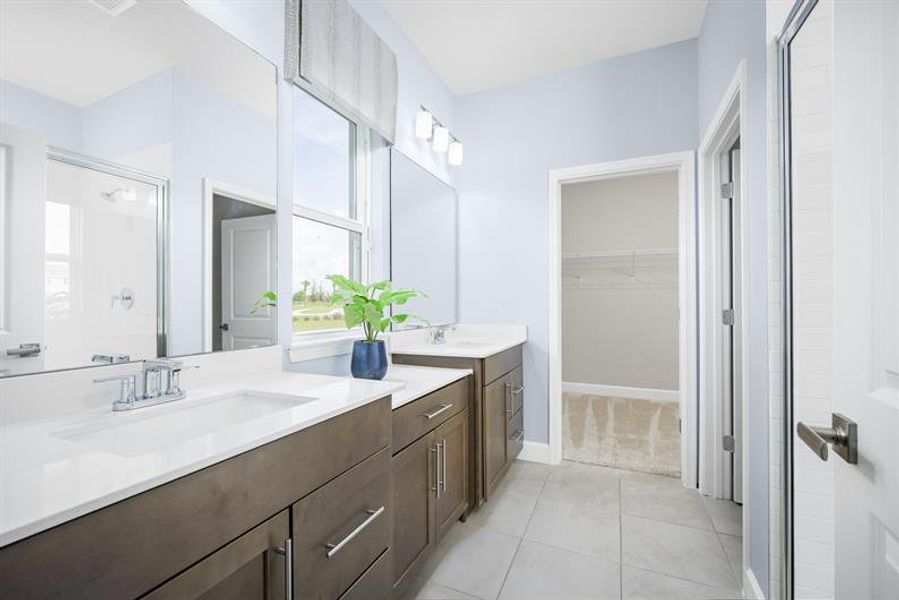 Representative furnished interior of a home built from the Panama by Ryan Homes in Cypress Ridge Ranch, Wimauma (Image 13).