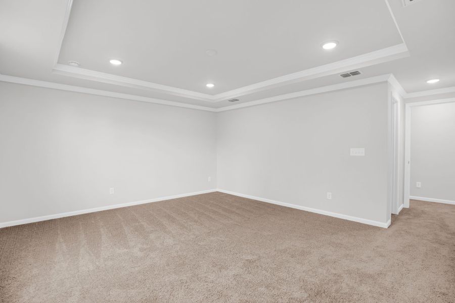 Spacious, unfurnished interior of a new home in Carriage Estates, Lexington (Image 42).