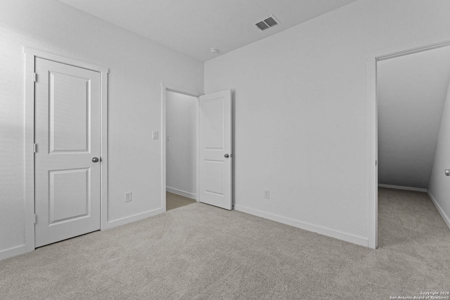 Spacious, unfurnished interior of a new home in Hightop Ridge, Converse (Image 17).