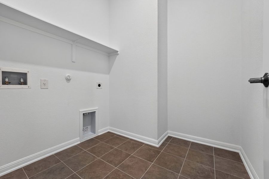 Spacious, unfurnished interior of a new home in Silverleaf, Cedar Creek (Image 33). Spacious, unfurnished interior of a new home in Silverleaf, Cedar Creek (Image 33).