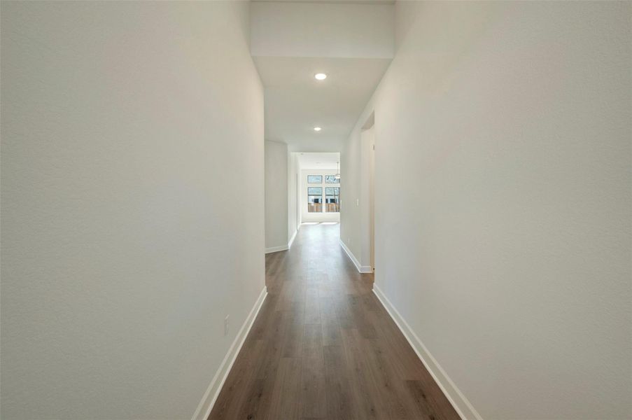 Spacious, unfurnished interior of a new home in Kresston, Montgomery (Image 25).
