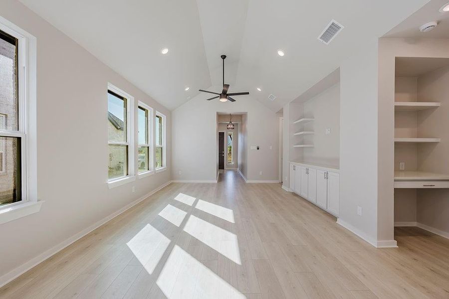 Spacious, unfurnished interior of a new home in Devonshire, Forney (Image 19).
