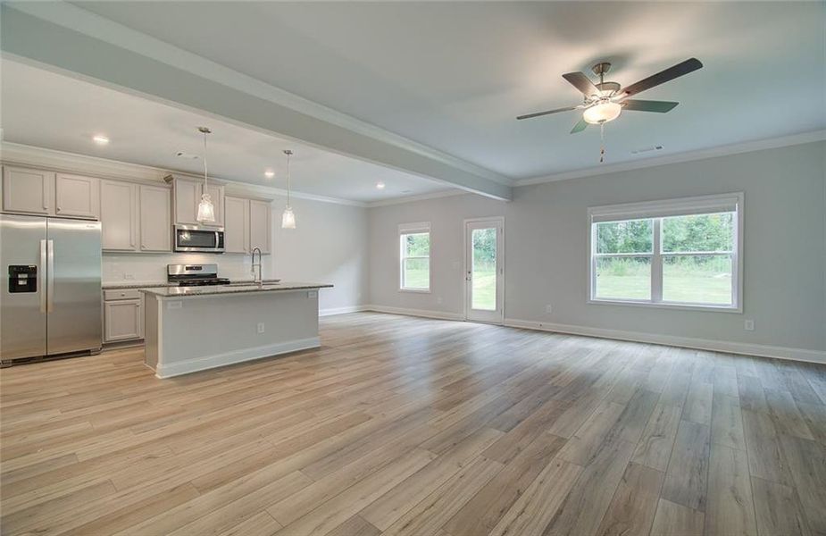 Spacious, unfurnished interior of a new home in Crofton Place Enclave, Snellville (Image 27). Spacious, unfurnished interior of a new home in Crofton Place Enclave, Snellville (Image 27).