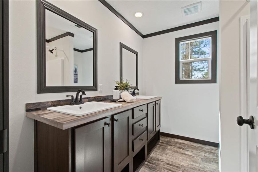 Furnished interior view inside a new home in , Waleska (Image 25).