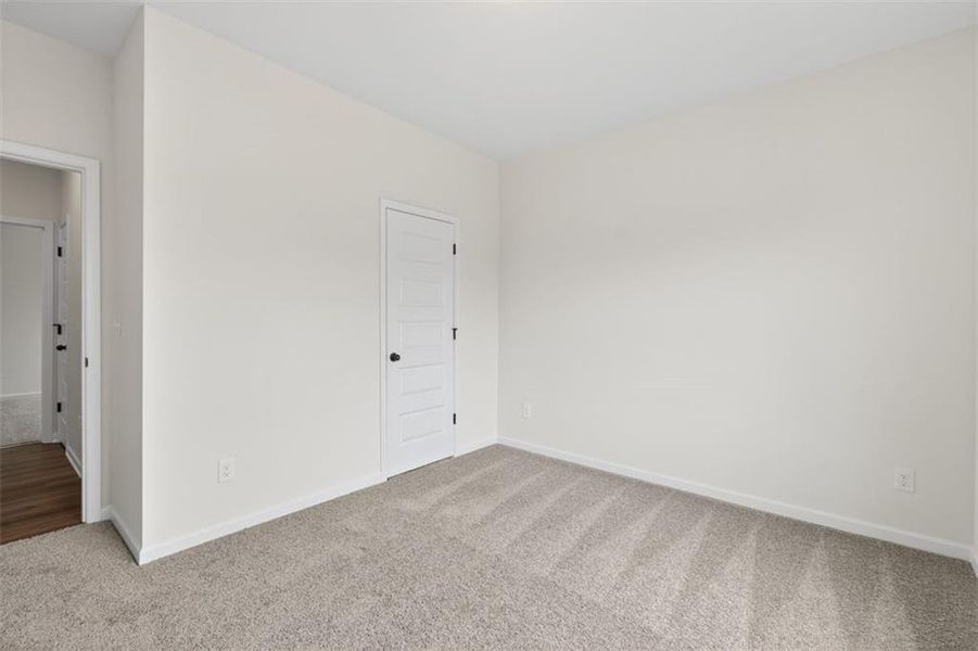 Spacious, unfurnished interior of a new home in Laurel Ridge, Rock Spring (Image 33).