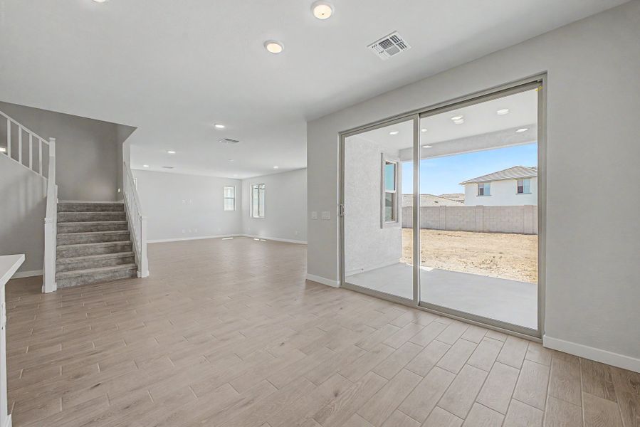 Spacious, unfurnished interior of a new home in Wildera, San Tan Valley (Image 11). Spacious, unfurnished interior of a new home in Wildera, San Tan Valley (Image 11).