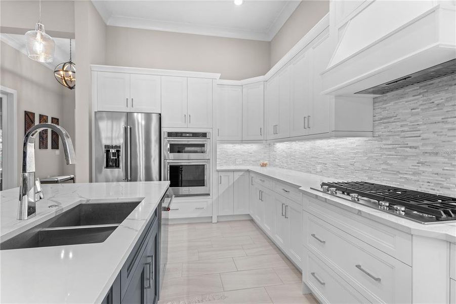 Furnished interior view inside a new home in , Bradenton (Image 16). Furnished interior view inside a new home in , Bradenton (Image 16).