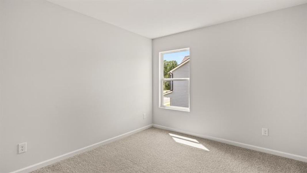 Spacious, unfurnished interior of a new home in Sheffield Highlands, Dallas (Image 20).