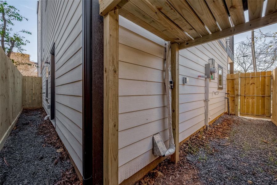 Low maintenance backyard space. Fully fenced.