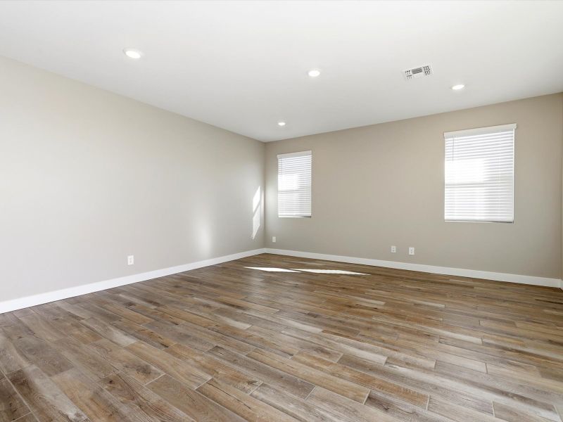 Spacious, unfurnished interior of a new home in Paloma Creek - Signature Series, Surprise (Image 14).