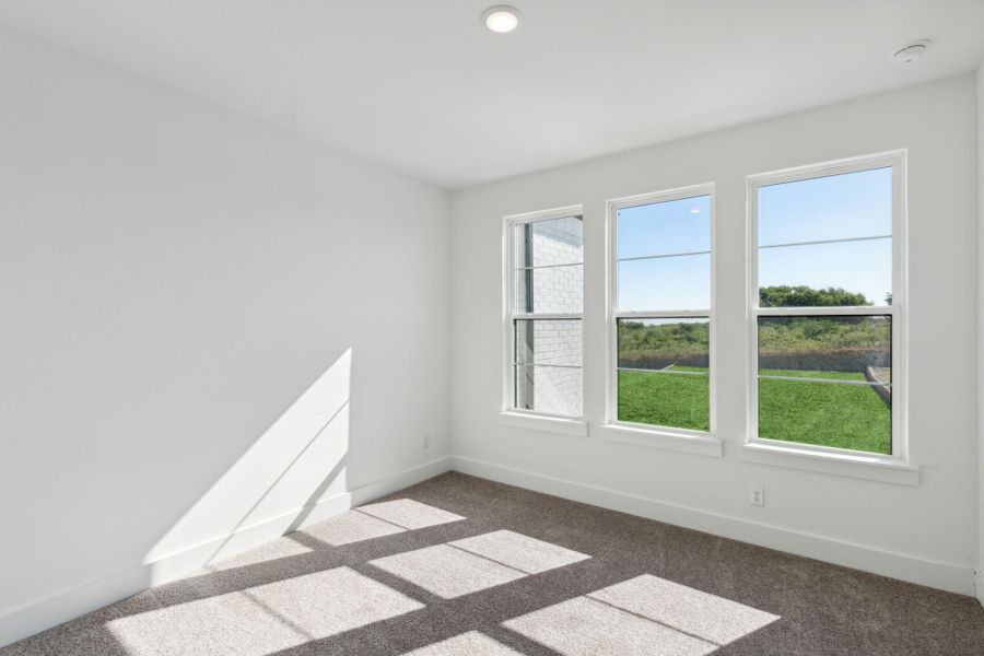 Representative unfurnished interior of a home built from the Montgomery IV by Southgate Homes in Windsong Ranch 71' Series, Prosper (Image 38).