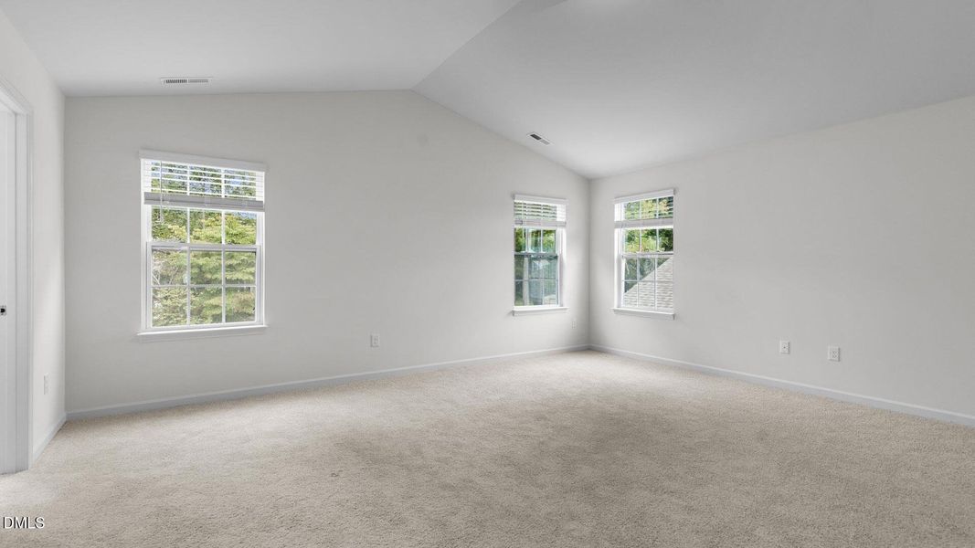 28-web-or-mls-8Y3A0553