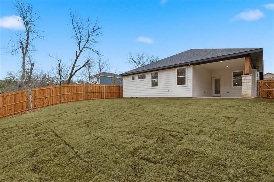Exterior details and patio area of a home in , Fort Worth (Image 27).