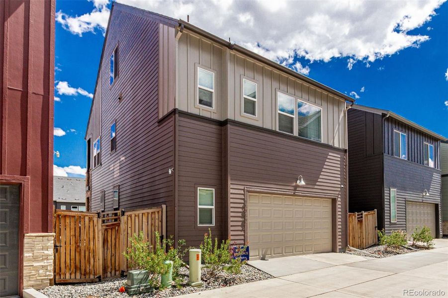 2 car garage 2 car garage