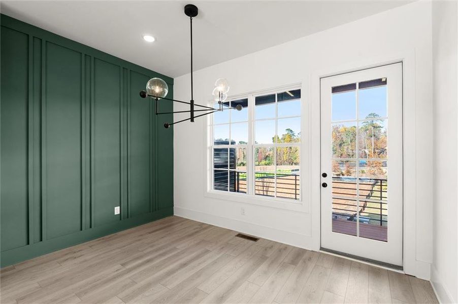 Spacious, unfurnished interior of a new home in , Alpharetta (Image 17).