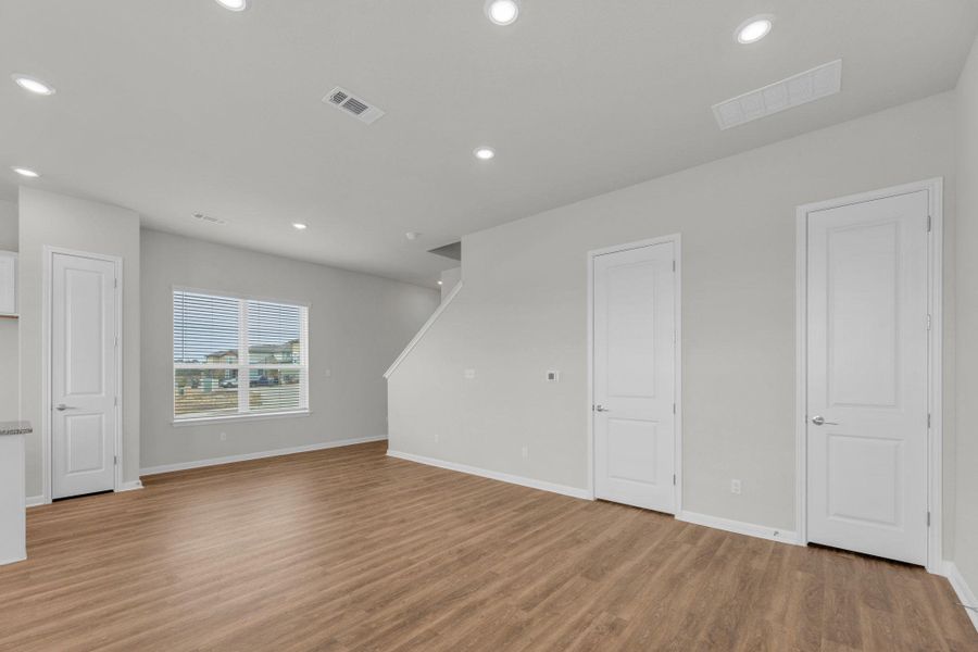 Spacious, unfurnished interior of a new home in The Poppy at Vista Vera, Georgetown (Image 16).