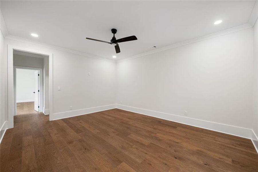 Spacious, unfurnished interior of a new home in , Atlanta (Image 54).