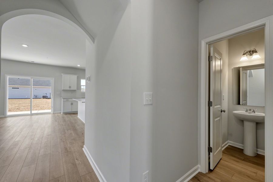 Spacious, unfurnished interior of a new home in Garden Grove, Conway (Image 20).