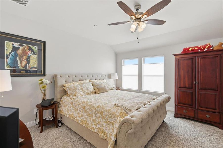Furnished interior view inside a new home in , Watauga (Image 6).