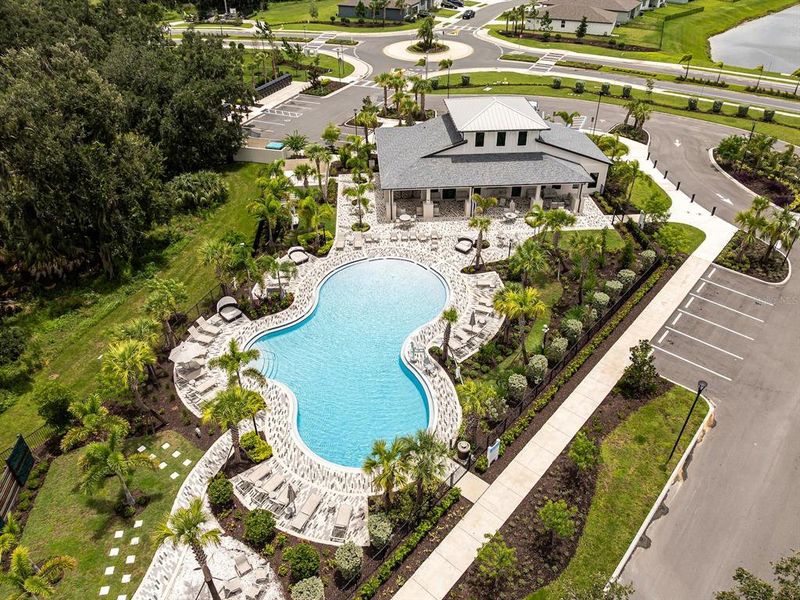 Community amenities in , Parrish (Image 40).