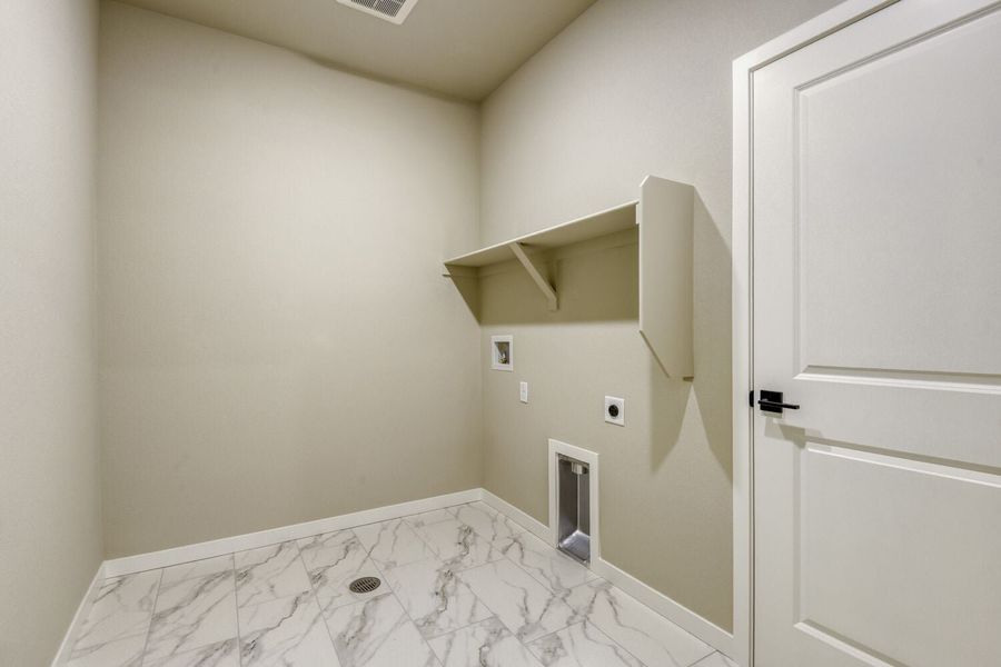 2,580sf New Home in Parker, CO.  - Slide 13