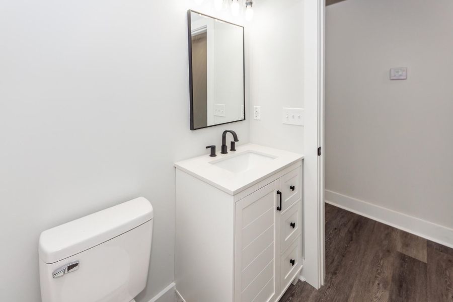 Furnished interior view inside a new home in , Hanahan (Image 11).