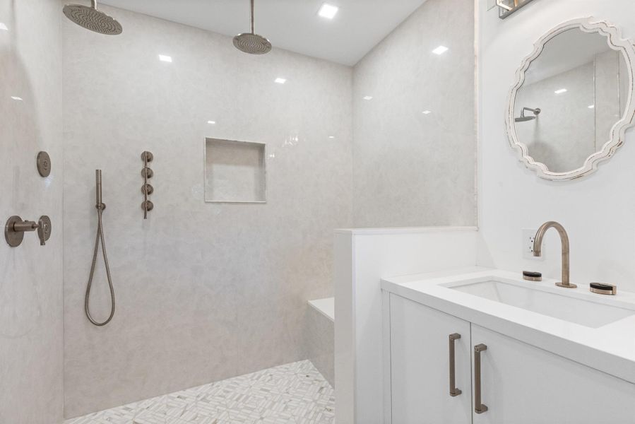 Furnished interior view inside a new home in , Palm Beach (Image 9).