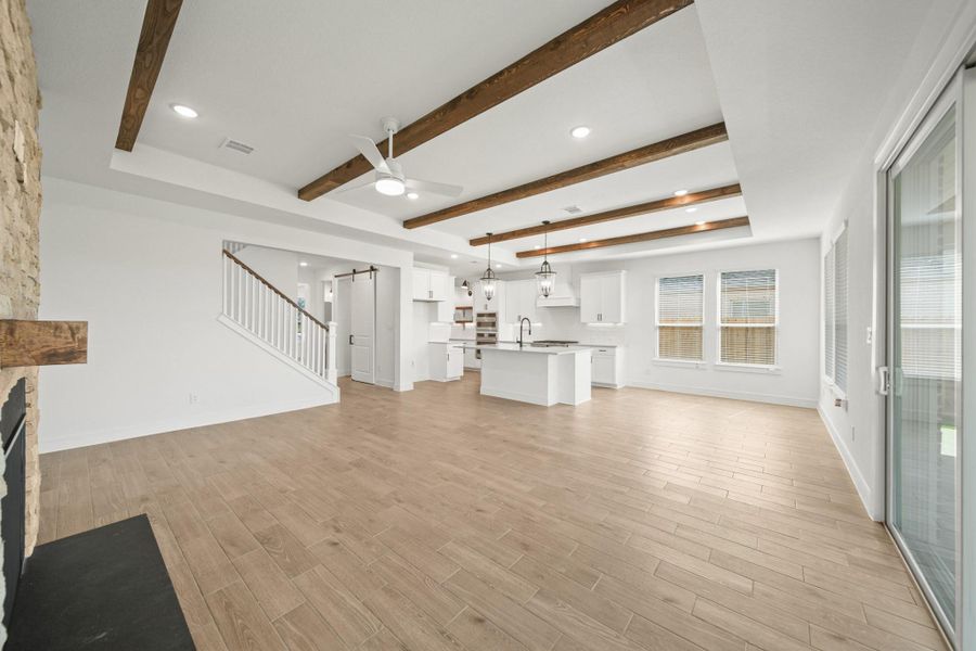 Impressive great room  (*Photo not of actual home and used for illustration purposes only.)
