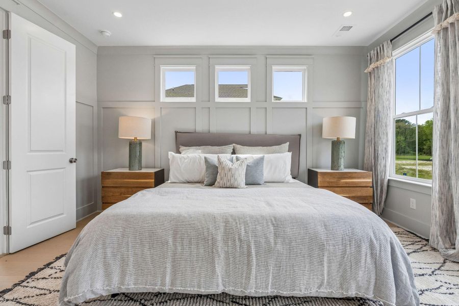 Furnished interior view inside a new home in Miller's Crossing, Johns Island (Image 60).