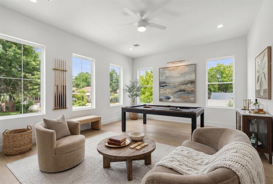 Furnished interior view inside a new home in , Dallas (Image 10). Furnished interior view inside a new home in , Dallas (Image 10).
