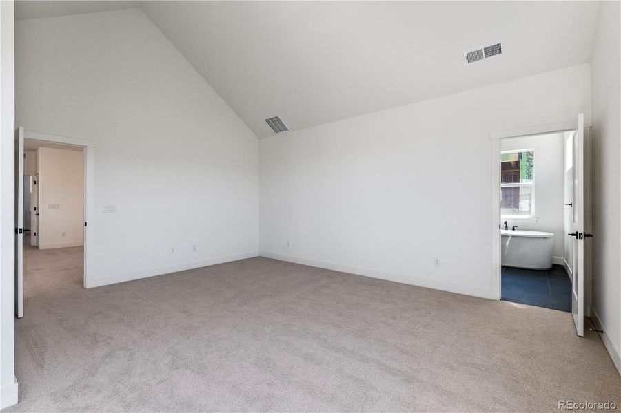 Spacious, unfurnished interior of a new home in Dillon Pointe - Journey, Westminster (Image 18).