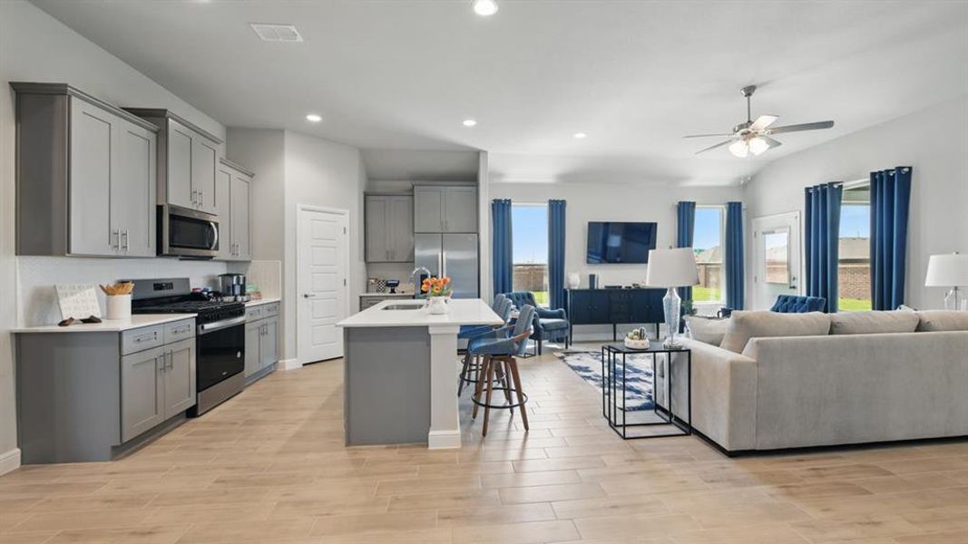 Furnished interior view inside a new home in Treeline, Justin (Image 25).