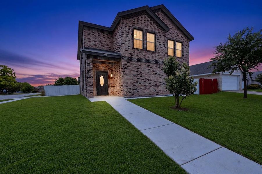 Front exterior of a new home in , Hutchins, TX, highlighting curb appeal (Image 1). Front exterior of a new home in , Hutchins, TX, highlighting curb appeal (Image 1).