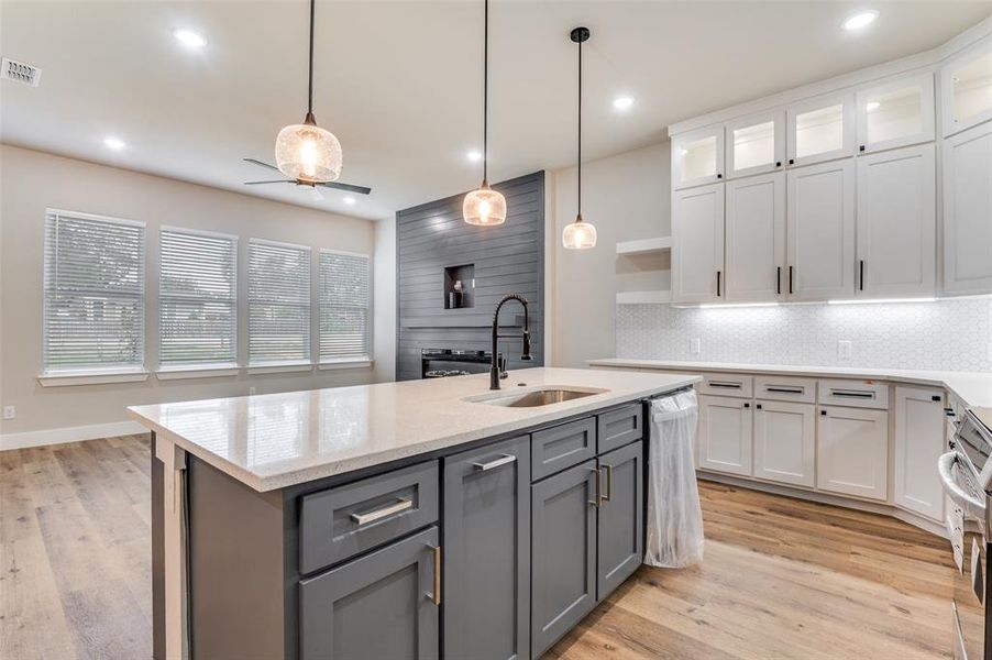 Furnished interior view inside a new home in , Dallas (Image 7).